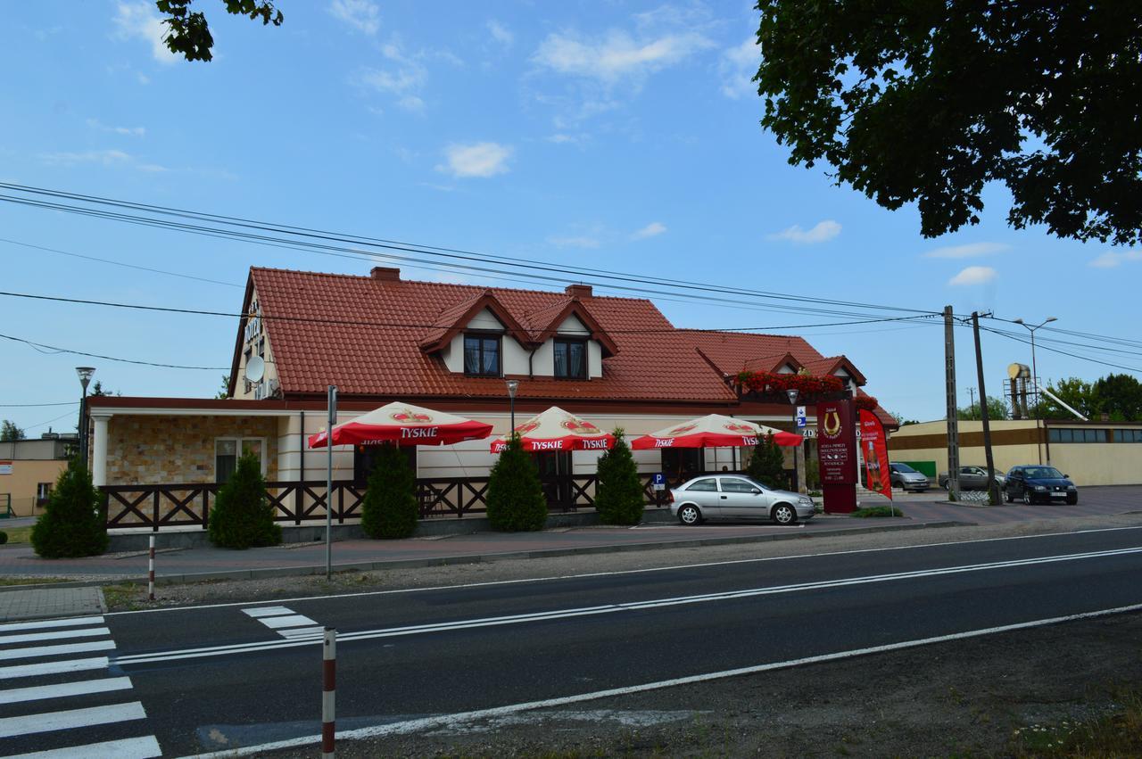 Zajazd Zlota Podkowa Wrocki Extérieur photo