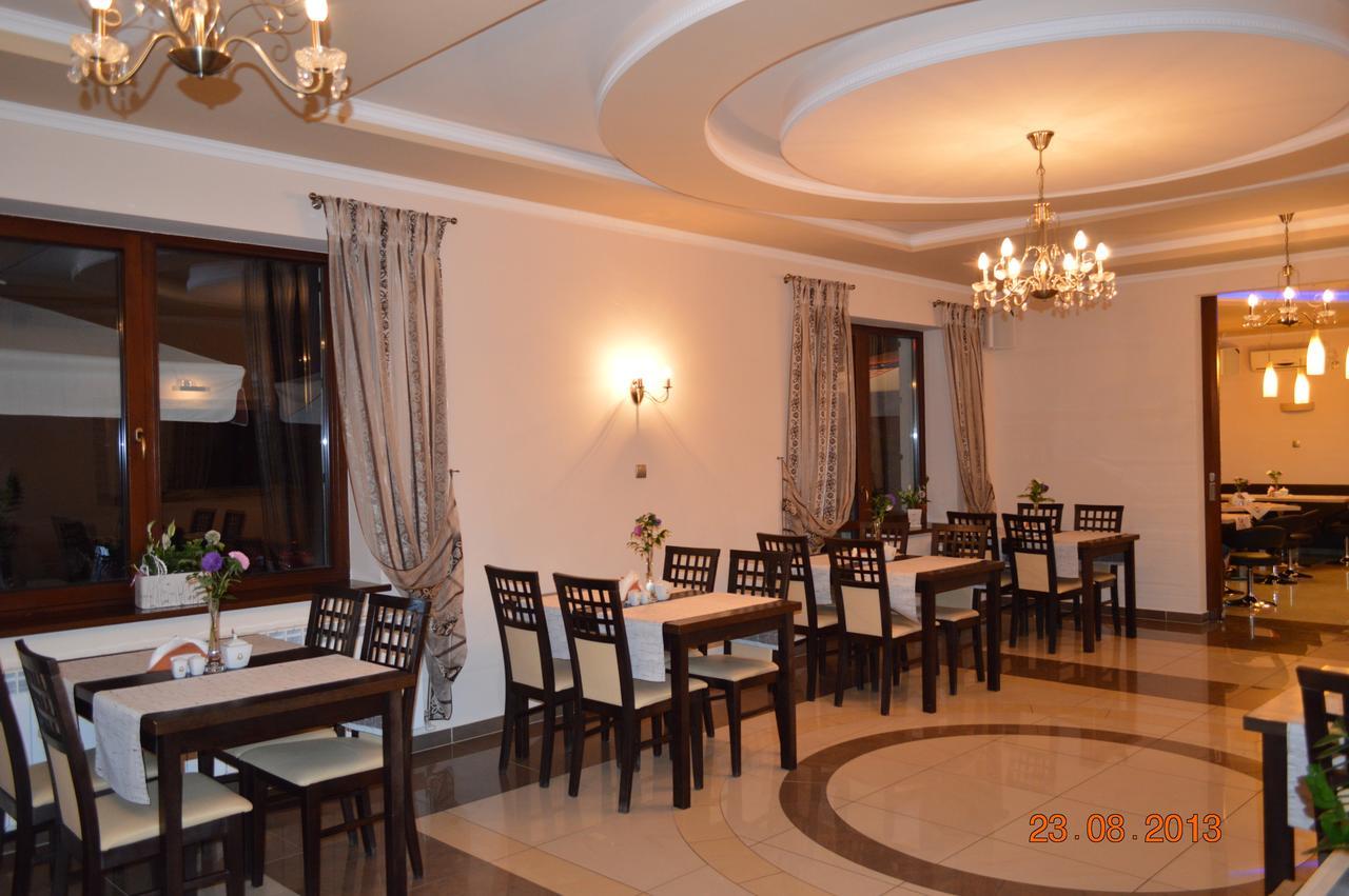 Zajazd Zlota Podkowa Wrocki Extérieur photo