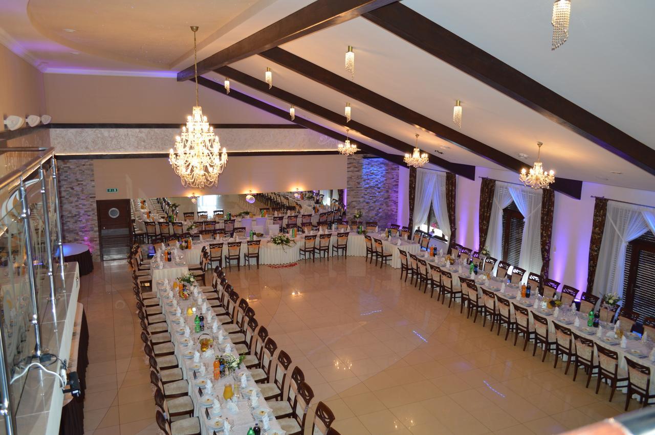 Zajazd Zlota Podkowa Wrocki Extérieur photo